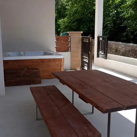 Grand Loft De Standing 140m2 Jacuzzi Privatif, Terrasse 60m2 Vue Degagee * Marcorignan